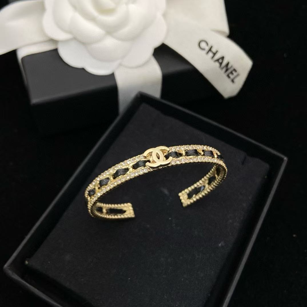 CHANE1 ダブルC フルダイヤモンドブレスレット【50％割引+送料無料】