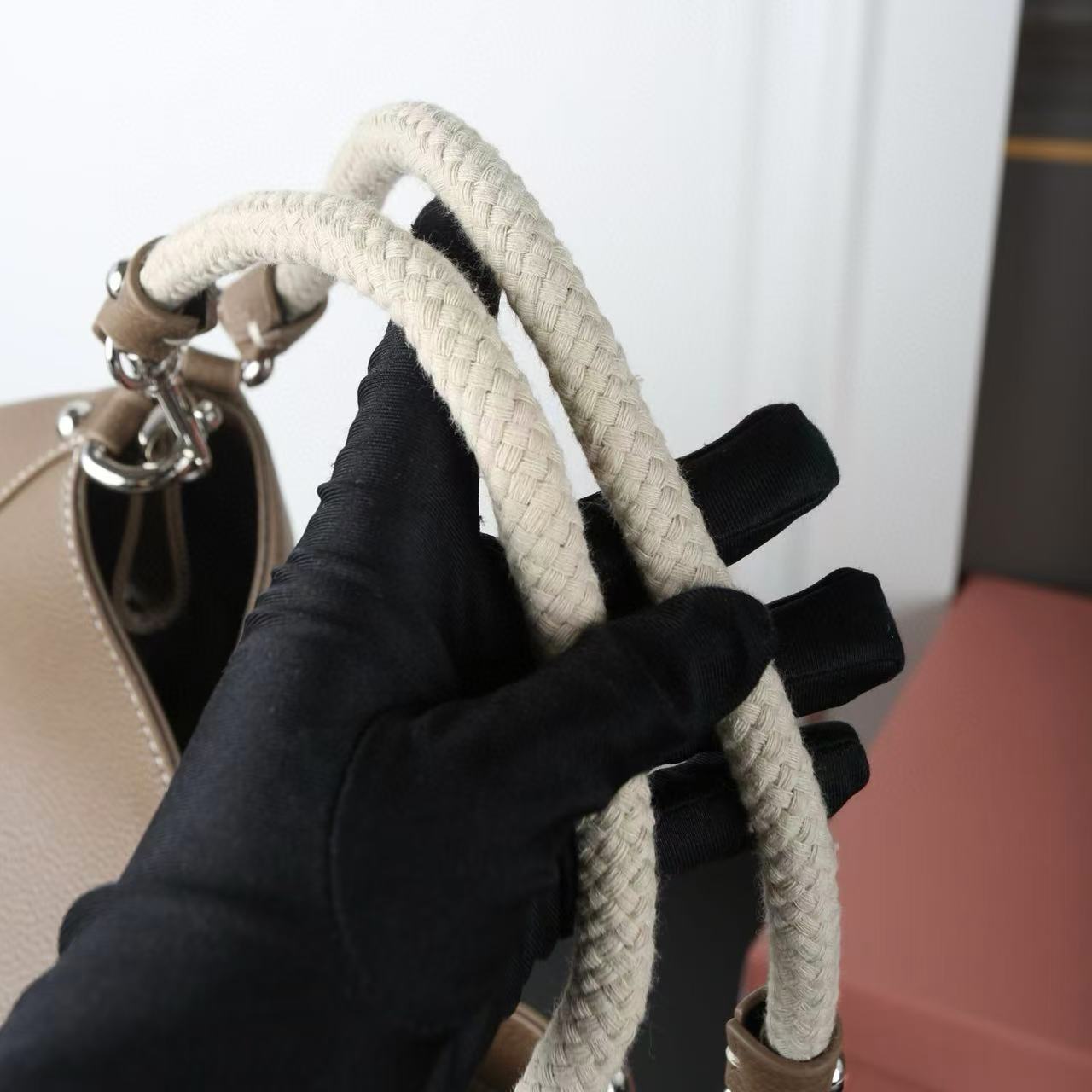 M1UM1U シンプル脇下バッグ【50％割引+送料無料】