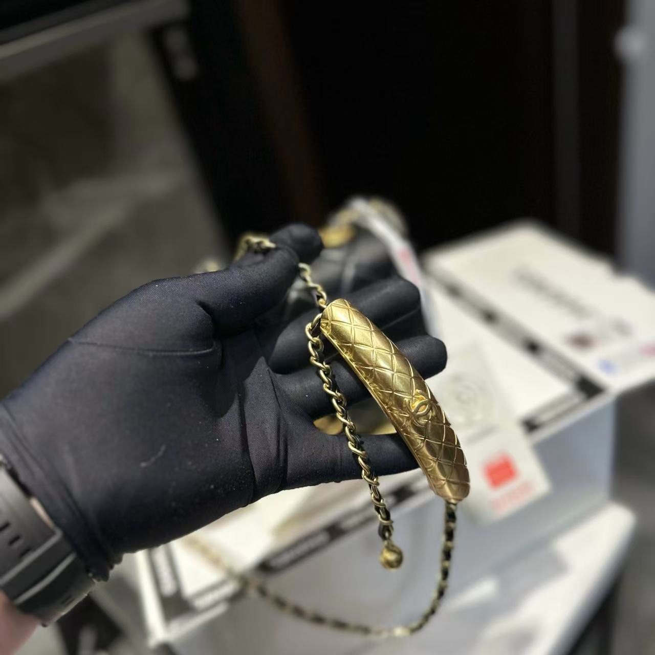 CHANE1 スパイラルハンドルハンドバッグ【50％割引+送料無料】