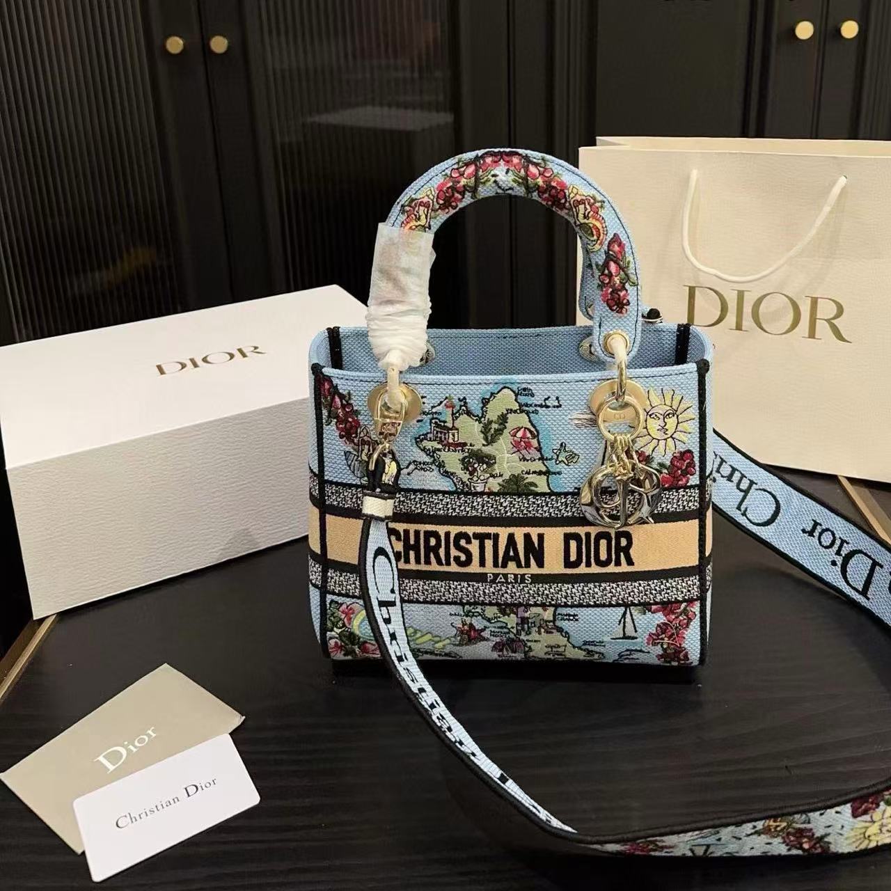 DI0Rの高品質プリントハンドバッグ【50％割引+送料無料】