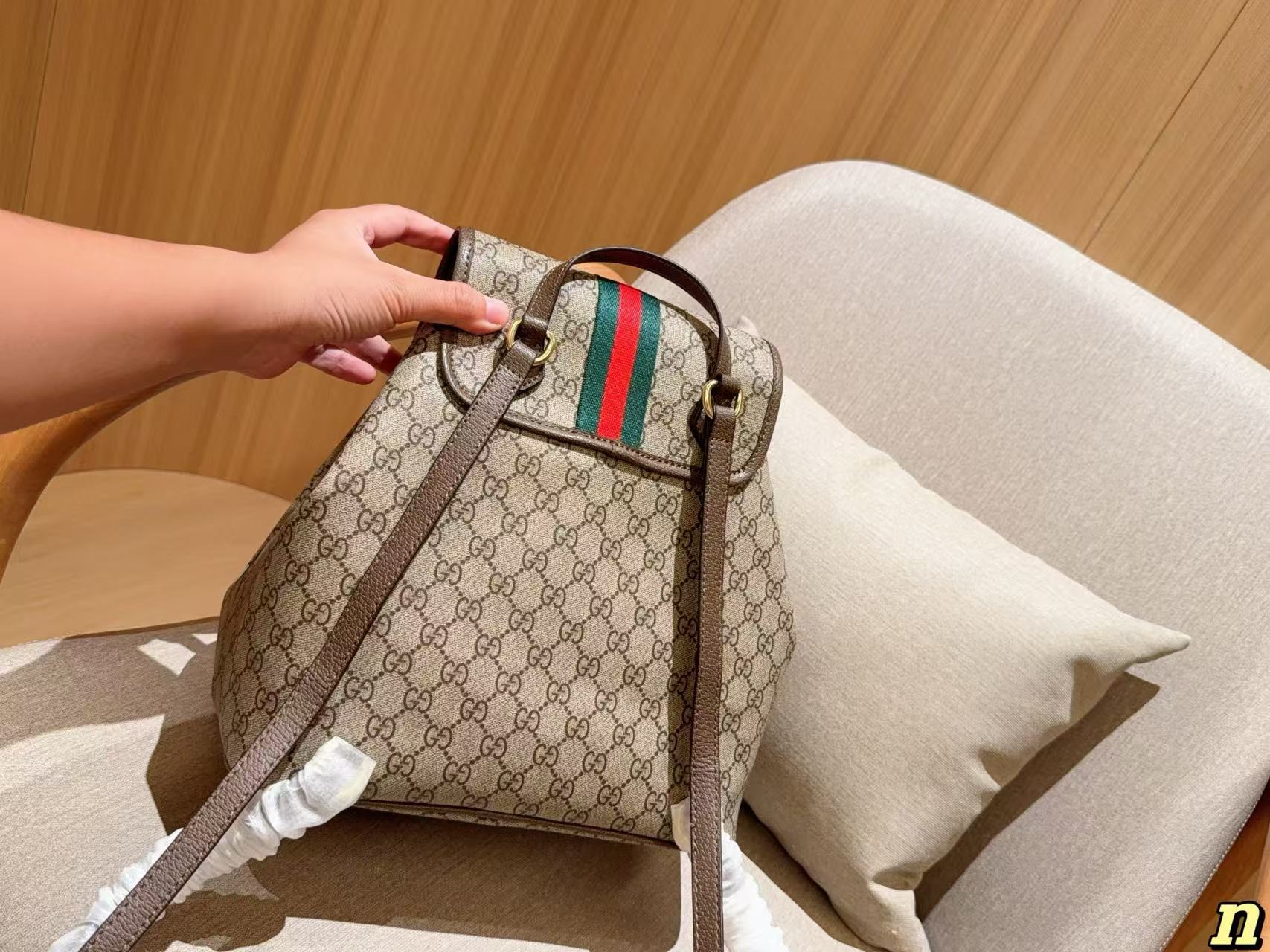 GUCC1ophidiaバックパック【50％割引+送料無料】