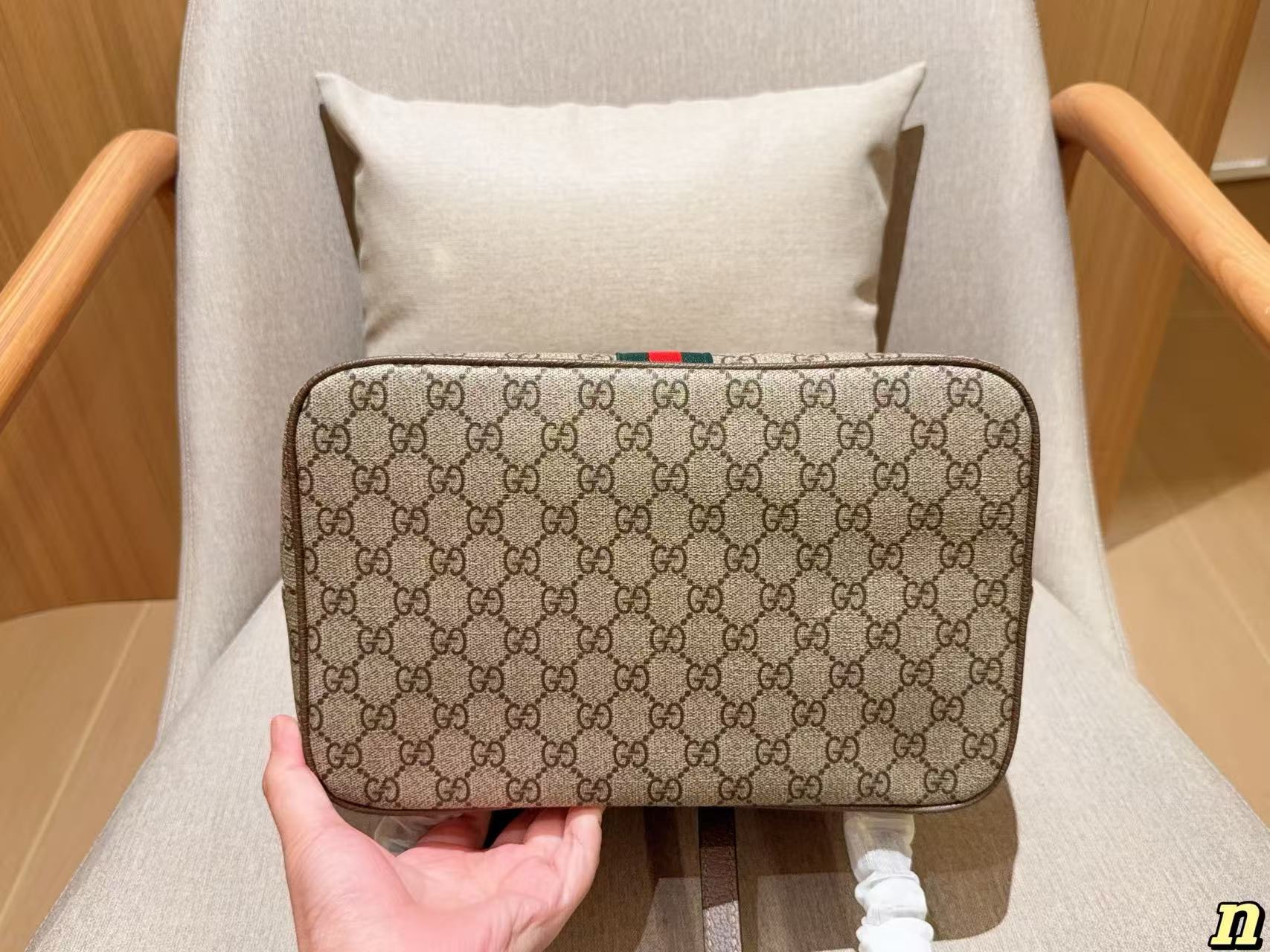 GUCC1ophidiaバックパック【50％割引+送料無料】