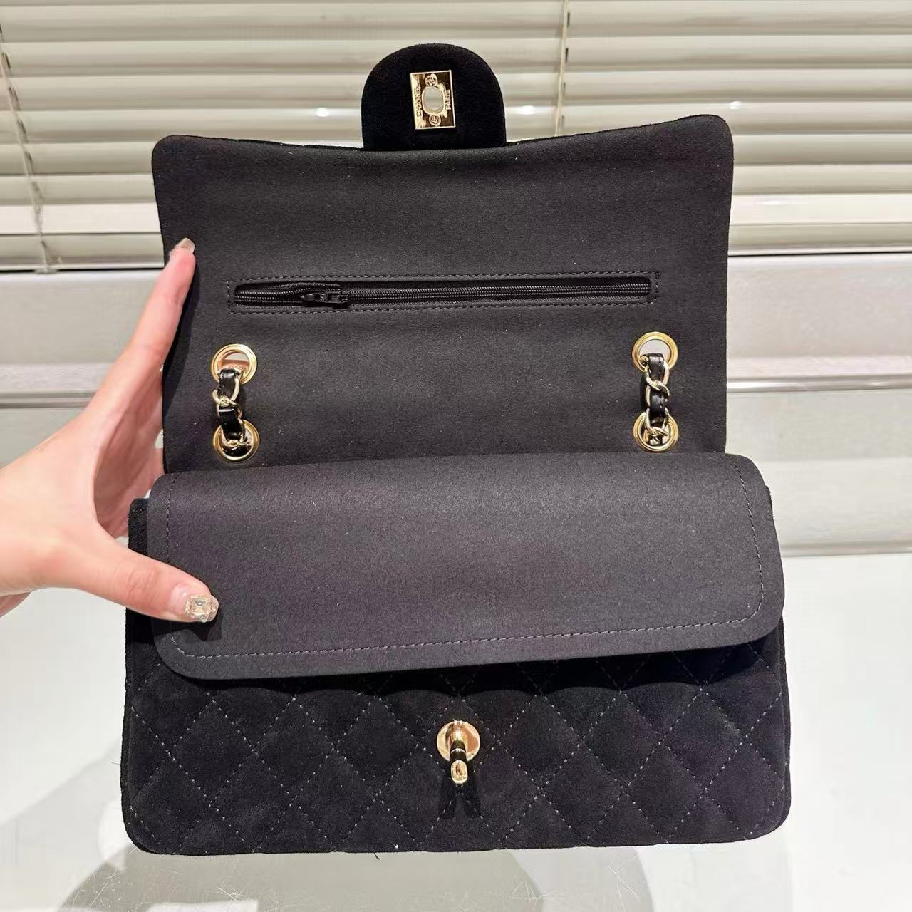 CHANE1 ディアスキンベルベットチェーンショルダーバッグ【50％割引+送料無料】