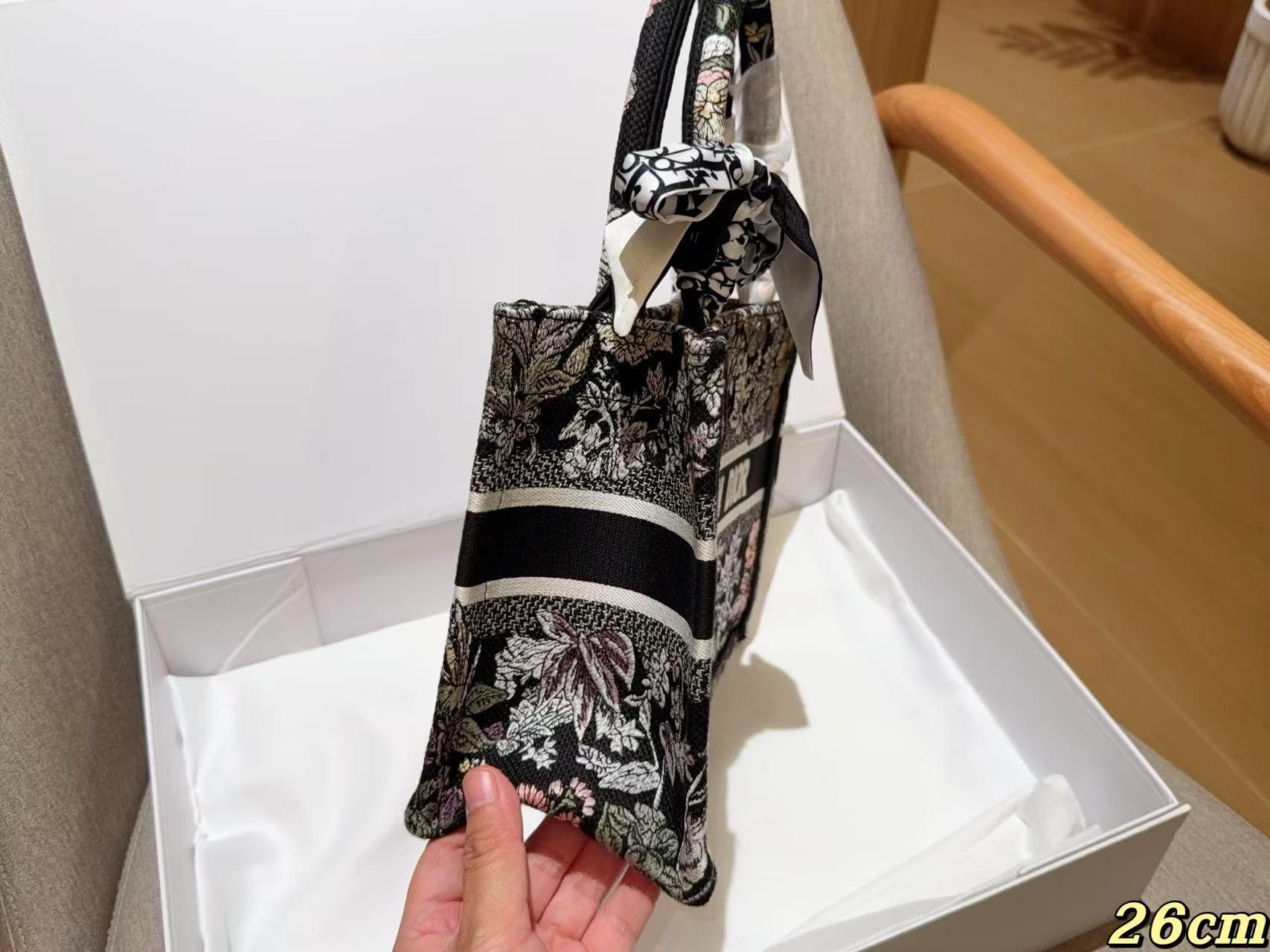 DI0Rプリントショッピングバッグ【50％割引+送料無料】