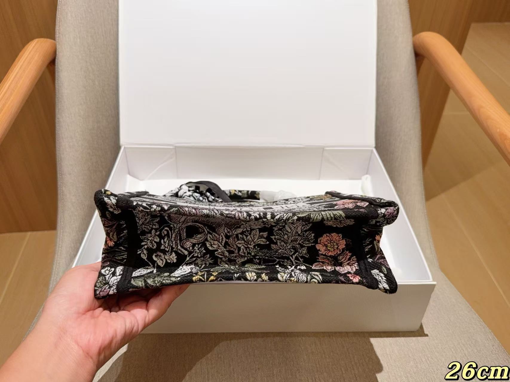 DI0Rプリントショッピングバッグ【50％割引+送料無料】