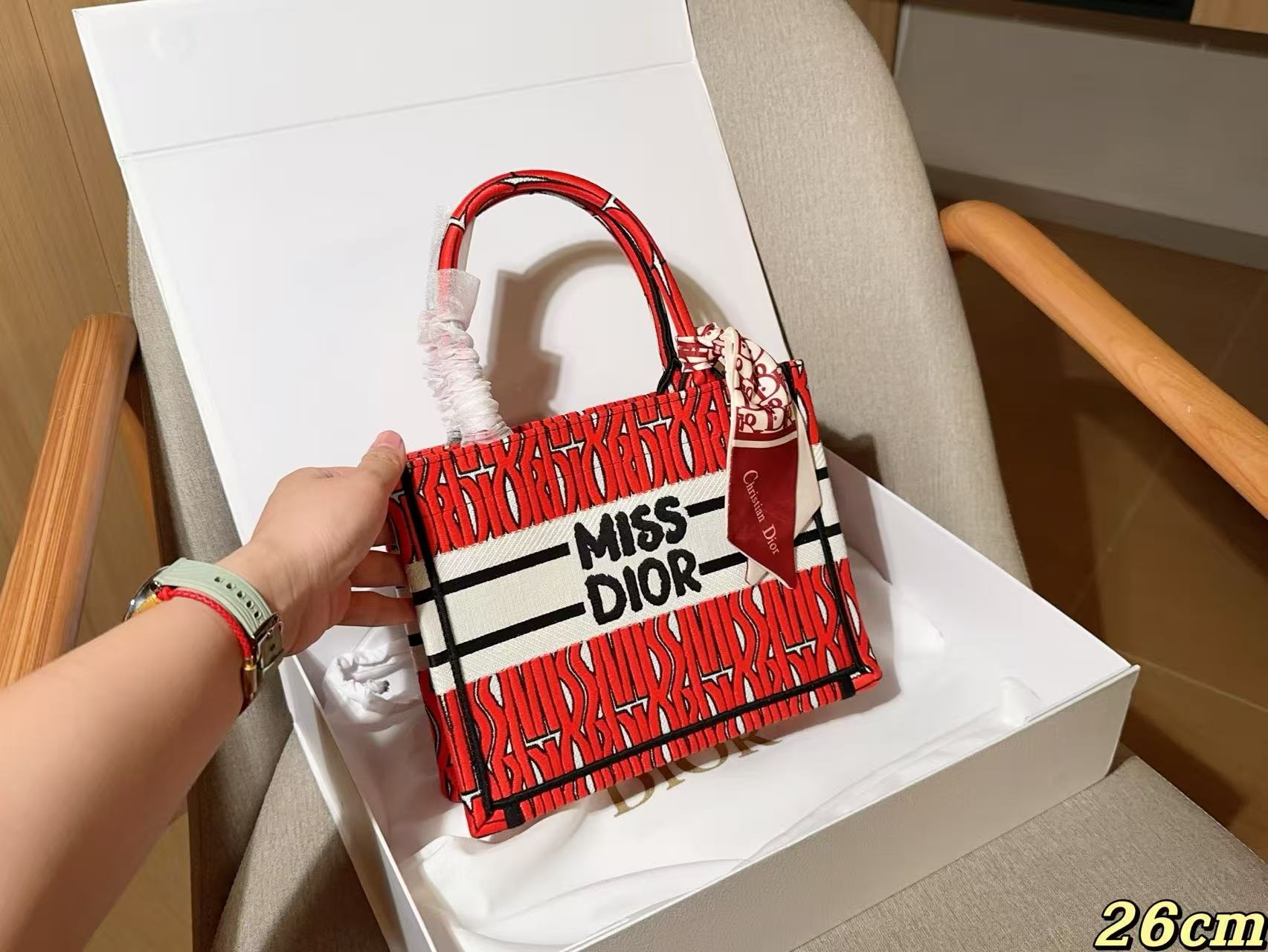 DI0Rの赤いハンドバッグ【50％割引+送料無料】