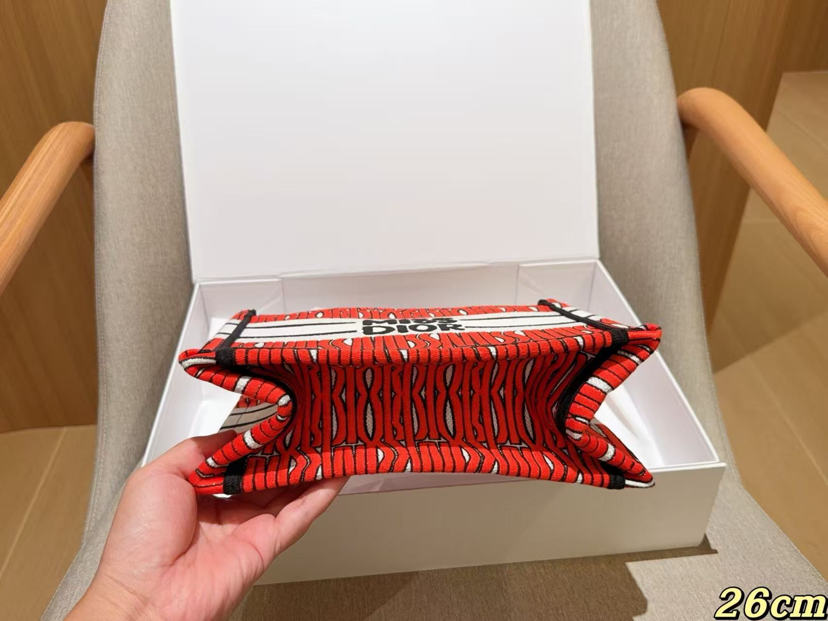 DI0Rの赤いハンドバッグ【50％割引+送料無料】