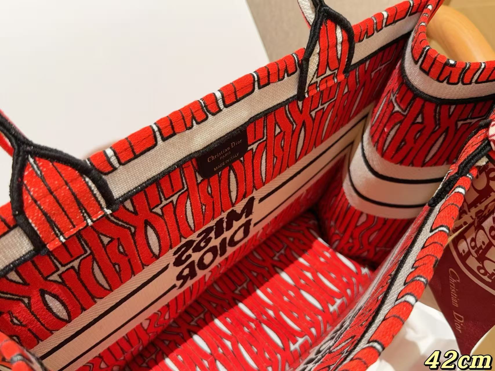 DI0R レッド ショッピングバッグ【50％割引+送料無料】