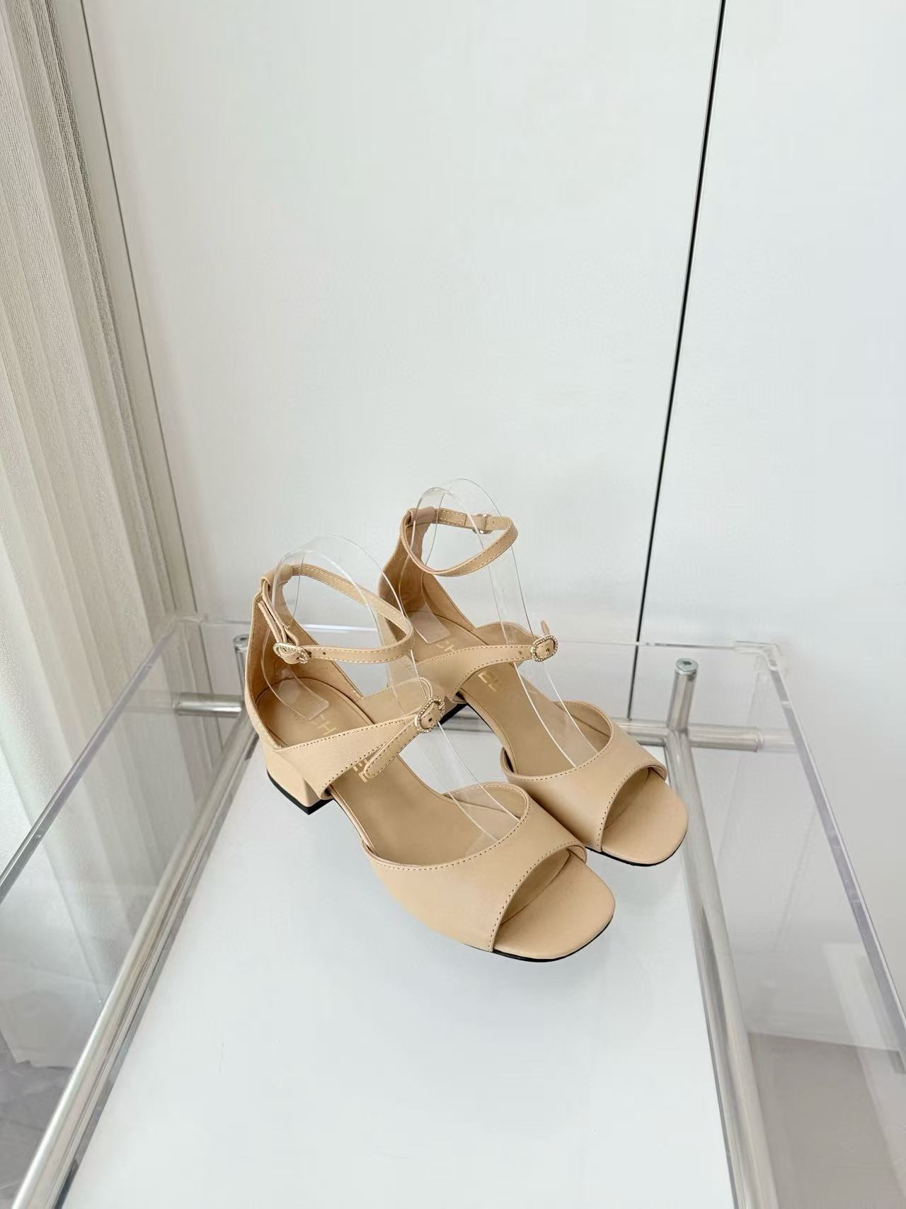 CHANE1 高級シープスキンハイヒールサンダル【50％割引+送料無料】