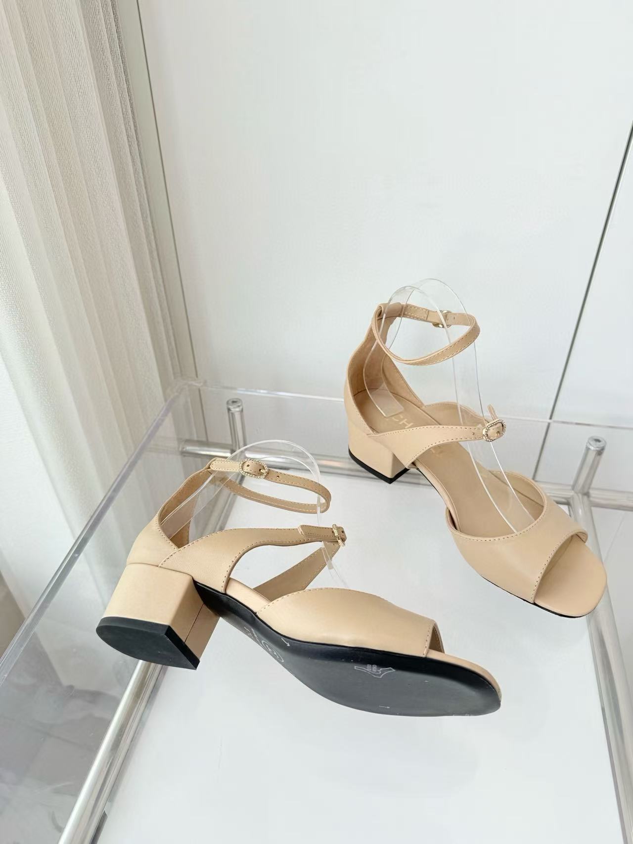 CHANE1 高級シープスキンハイヒールサンダル【50％割引+送料無料】