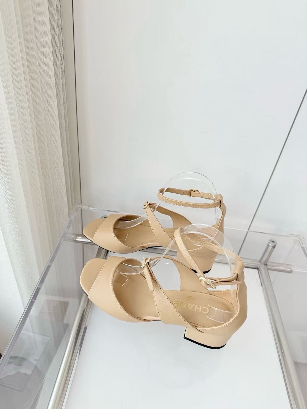 CHANE1 高級シープスキンハイヒールサンダル【50％割引+送料無料】