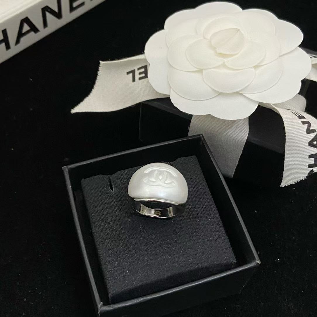 CHANE1 ダブルCパールリング【50％割引+送料無料】