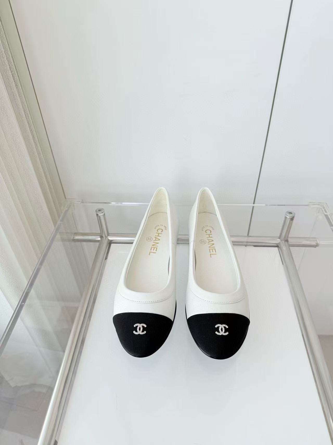 CHANE1 高品質ダブルCフラットシューズ【50％割引+送料無料】