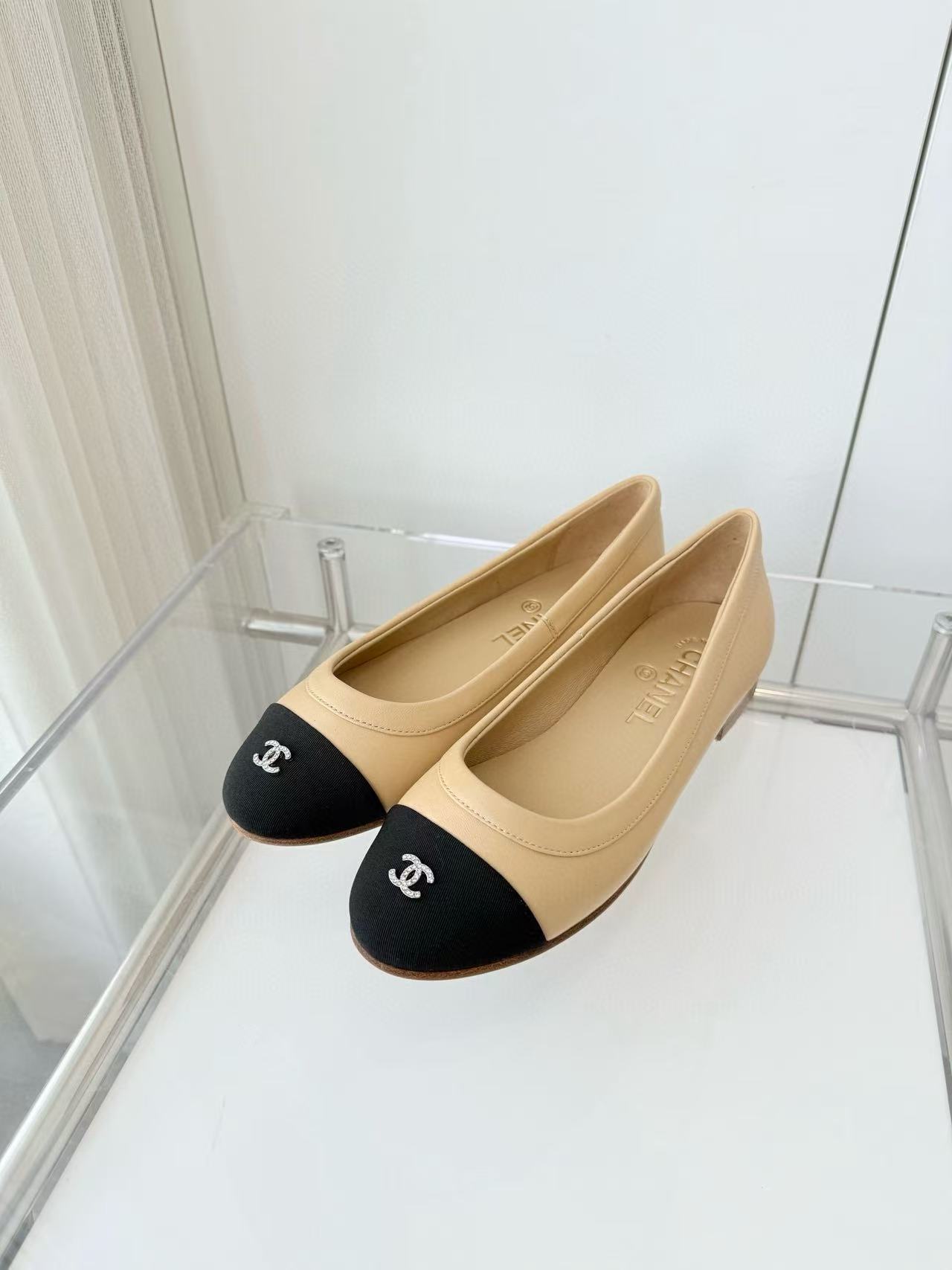 CHANE1 高品質ダブルCフラットシューズ【50％割引+送料無料】