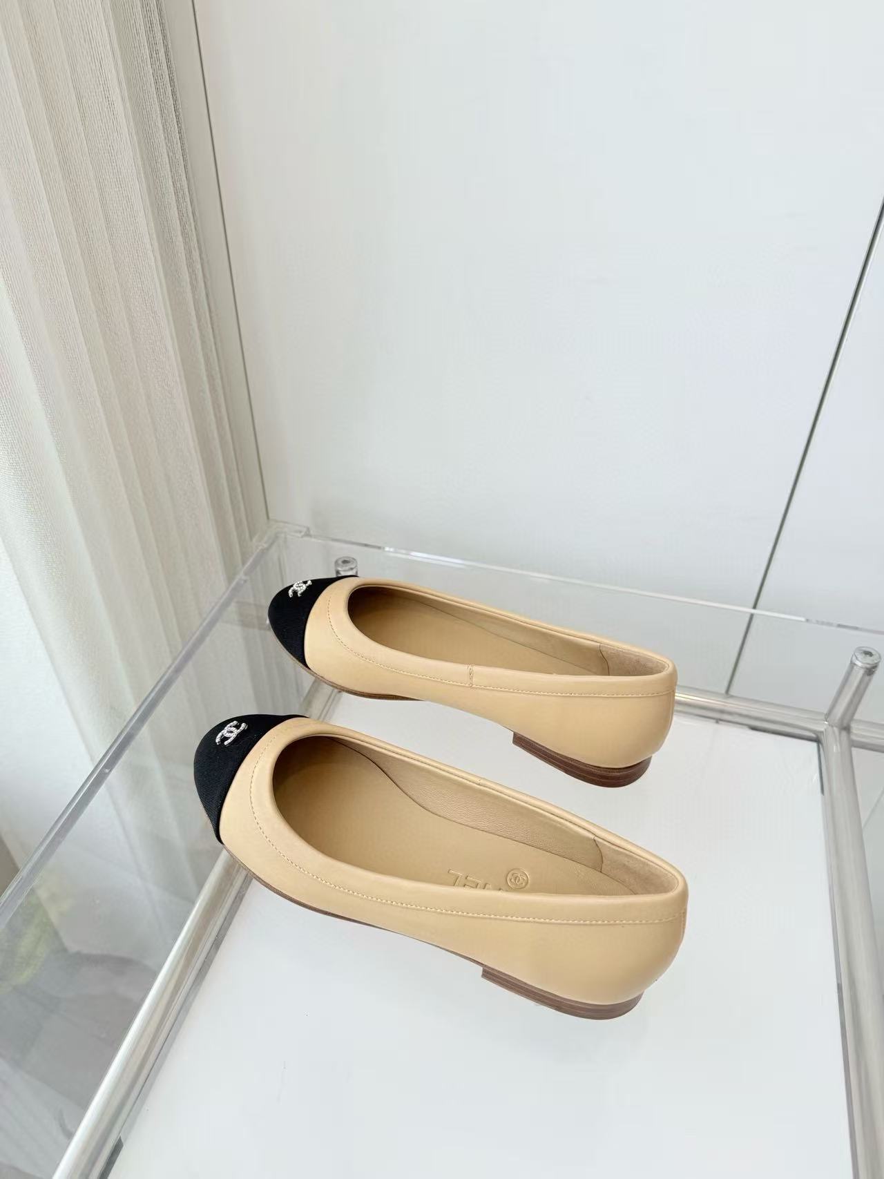 CHANE1 高品質ダブルCフラットシューズ【50％割引+送料無料】