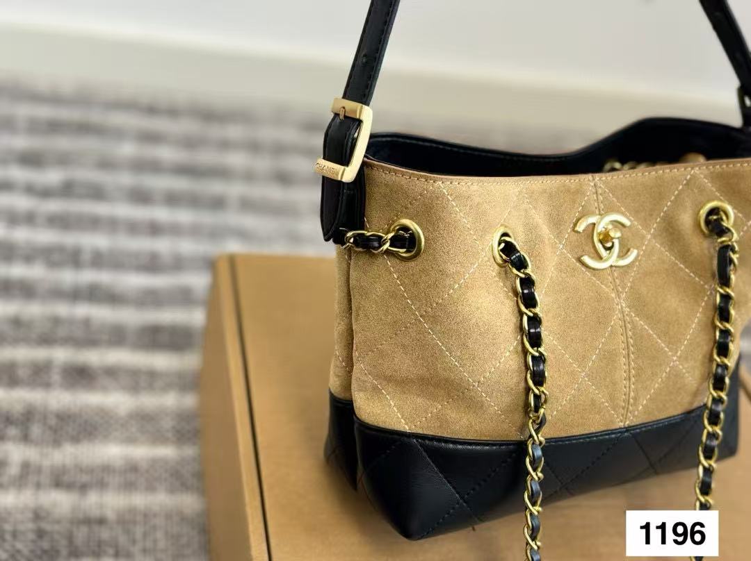 CHANE1 ディアスキンチェーンバケットバッグ【50％割引+送料無料】