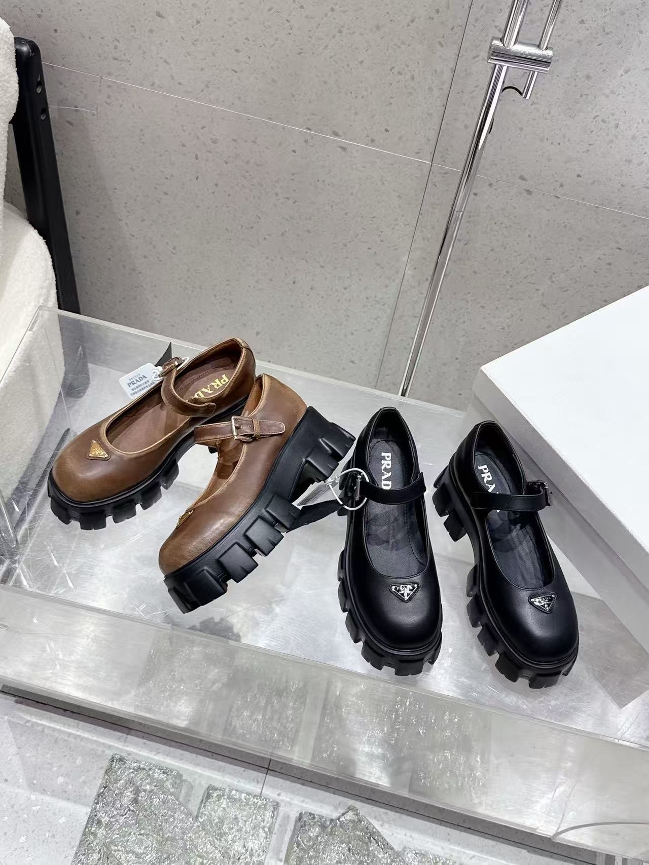 PR4DA 高品質厚底メリージェーンシューズ【50％割引+送料無料】