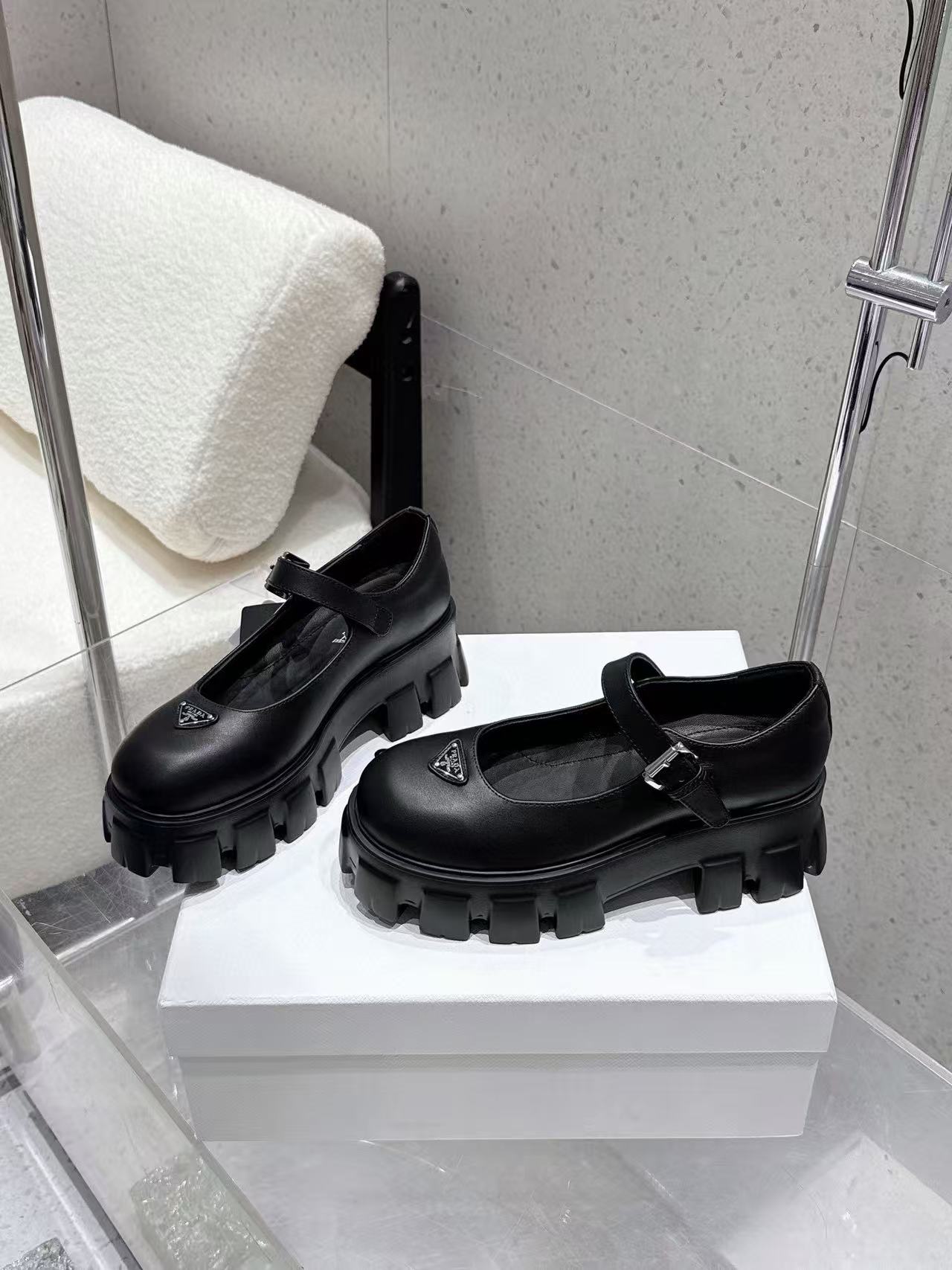 PR4DA 高品質厚底メリージェーンシューズ【50％割引+送料無料】