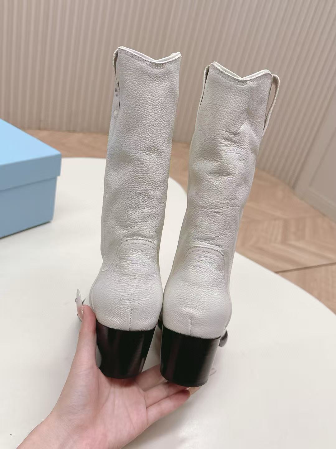 PR4DAの高品質ポインテッドトゥ秋冬ブーツ【50％割引+送料無料】