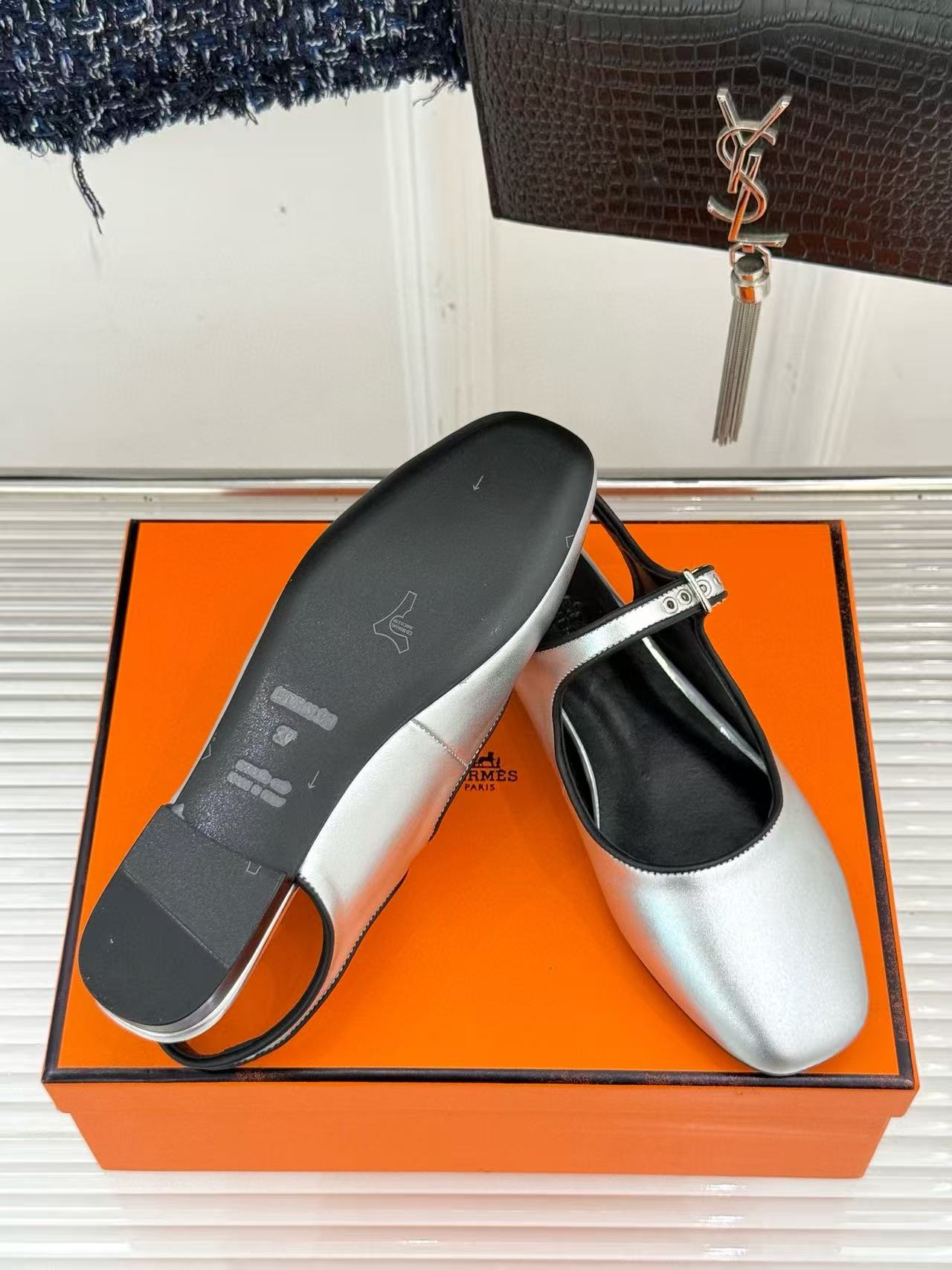 HERME5 高級レザーフラットサンダル【50％割引+送料無料】