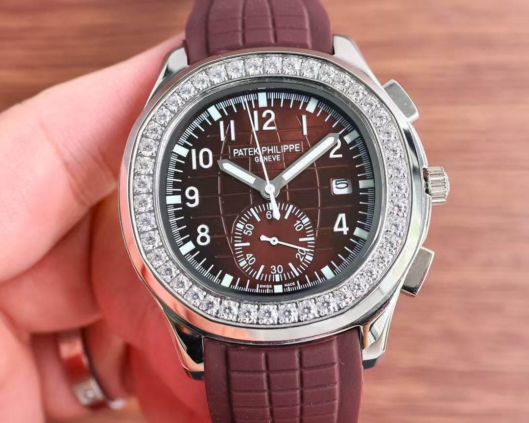 PATEK PH1LIPPEダイヤモンドをちりばめた時計【50％割引+送料無料】