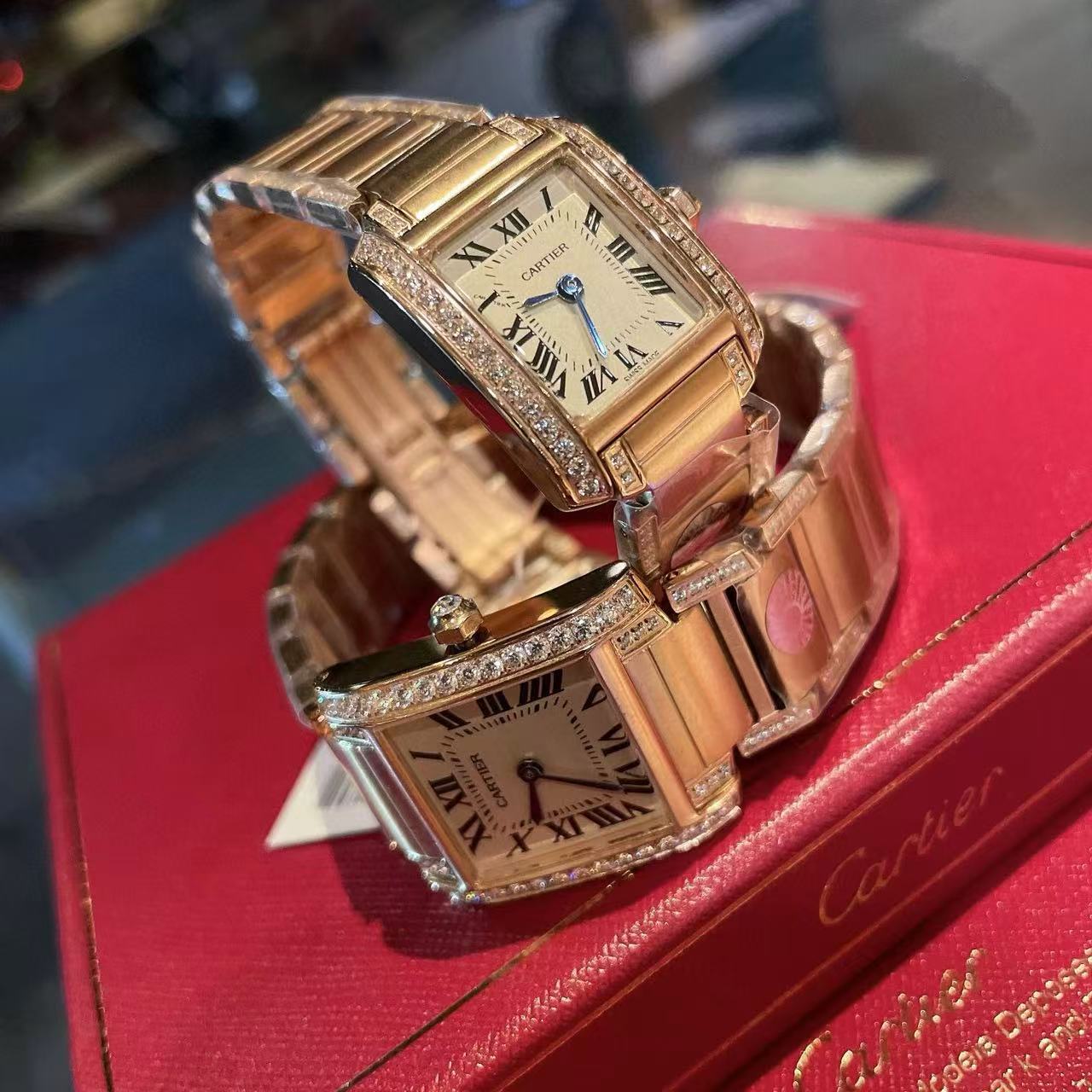 CART1ER スチールストラップ ダイヤモンド レディースウォッチ【50％割引+送料無料】