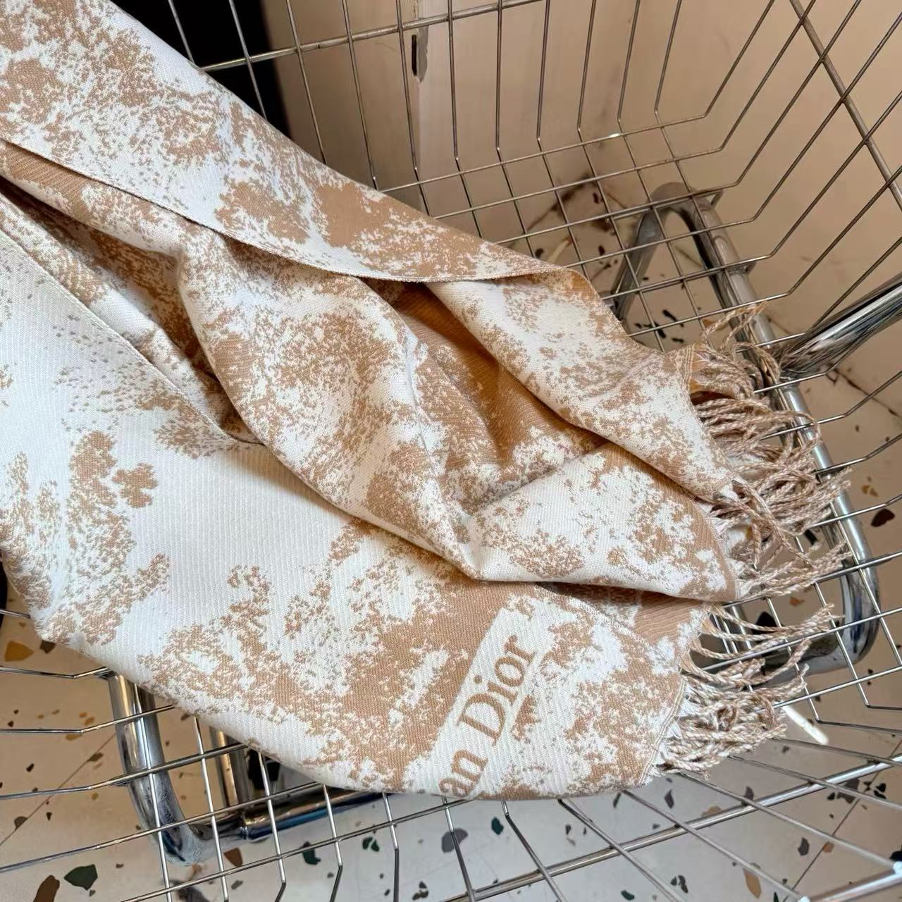 DI0R アニマルタッセル カシミアスカーフ【50％割引+送料無料】