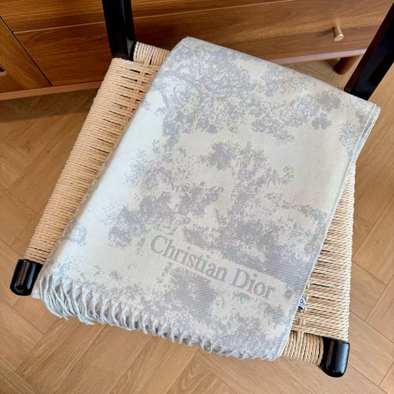 DI0R アニマルタッセル カシミアスカーフ【50％割引+送料無料】