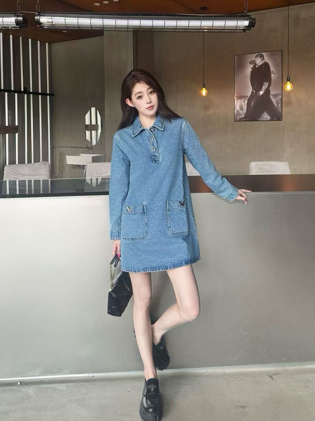 VALENT1NO 2ポケットデニムロングスリーブドレス【50％割引+送料無料】