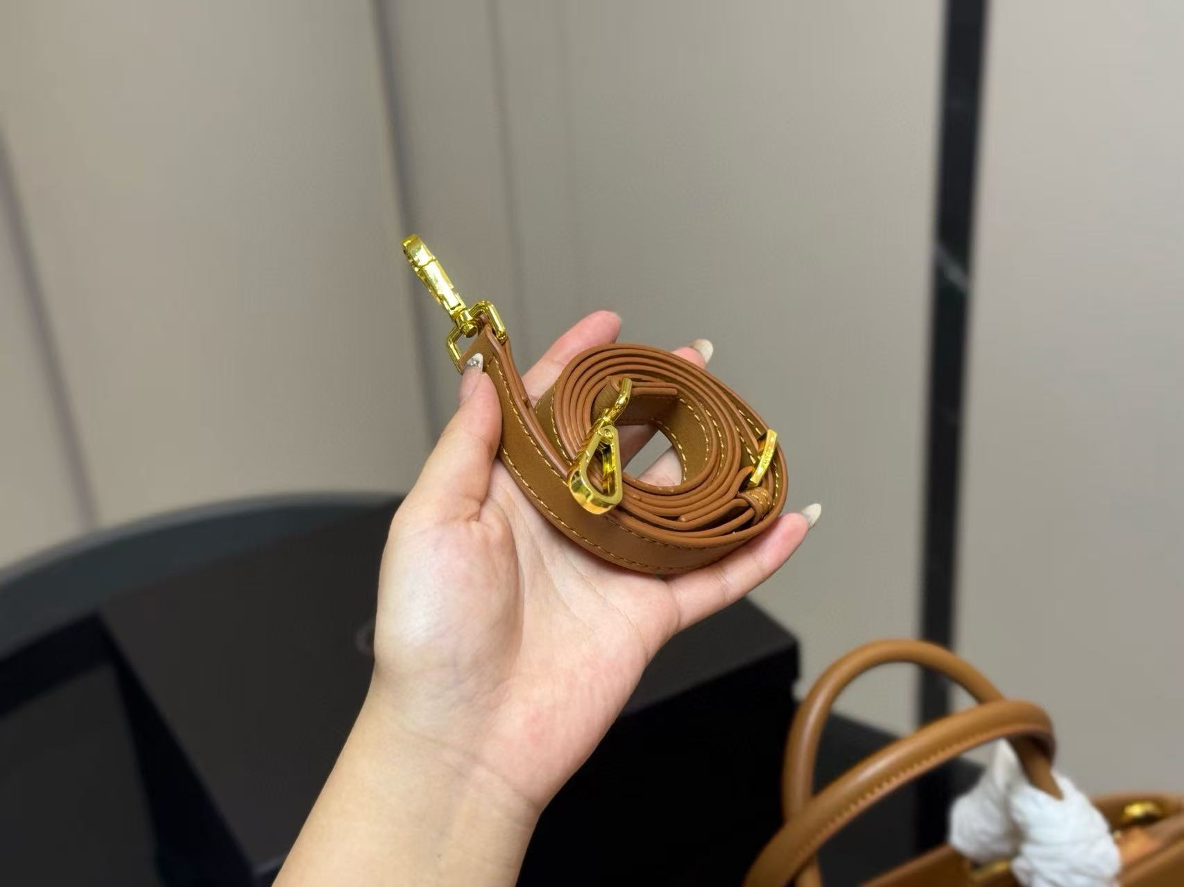 PR4DA シンプルハンドバッグ【50％割引+送料無料】