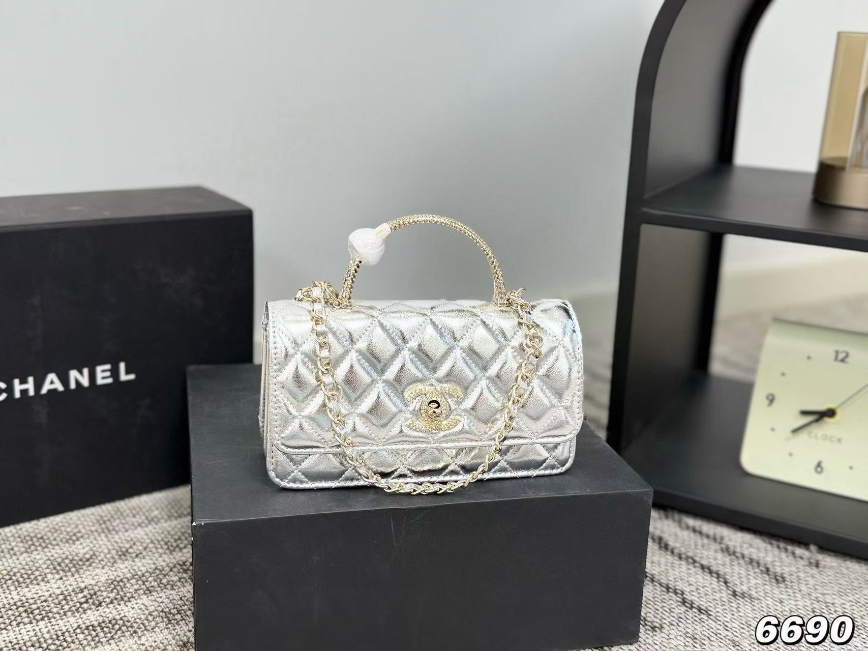 CHANE1 チェーンショルダーバッグ【50％割引+送料無料】