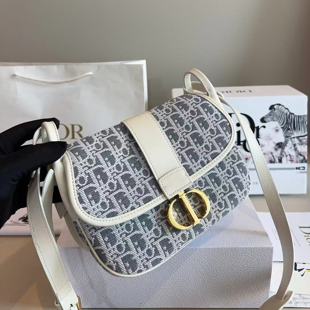 DI0 ショルダーメッセンジャーバッグ【50％割引+送料無料】