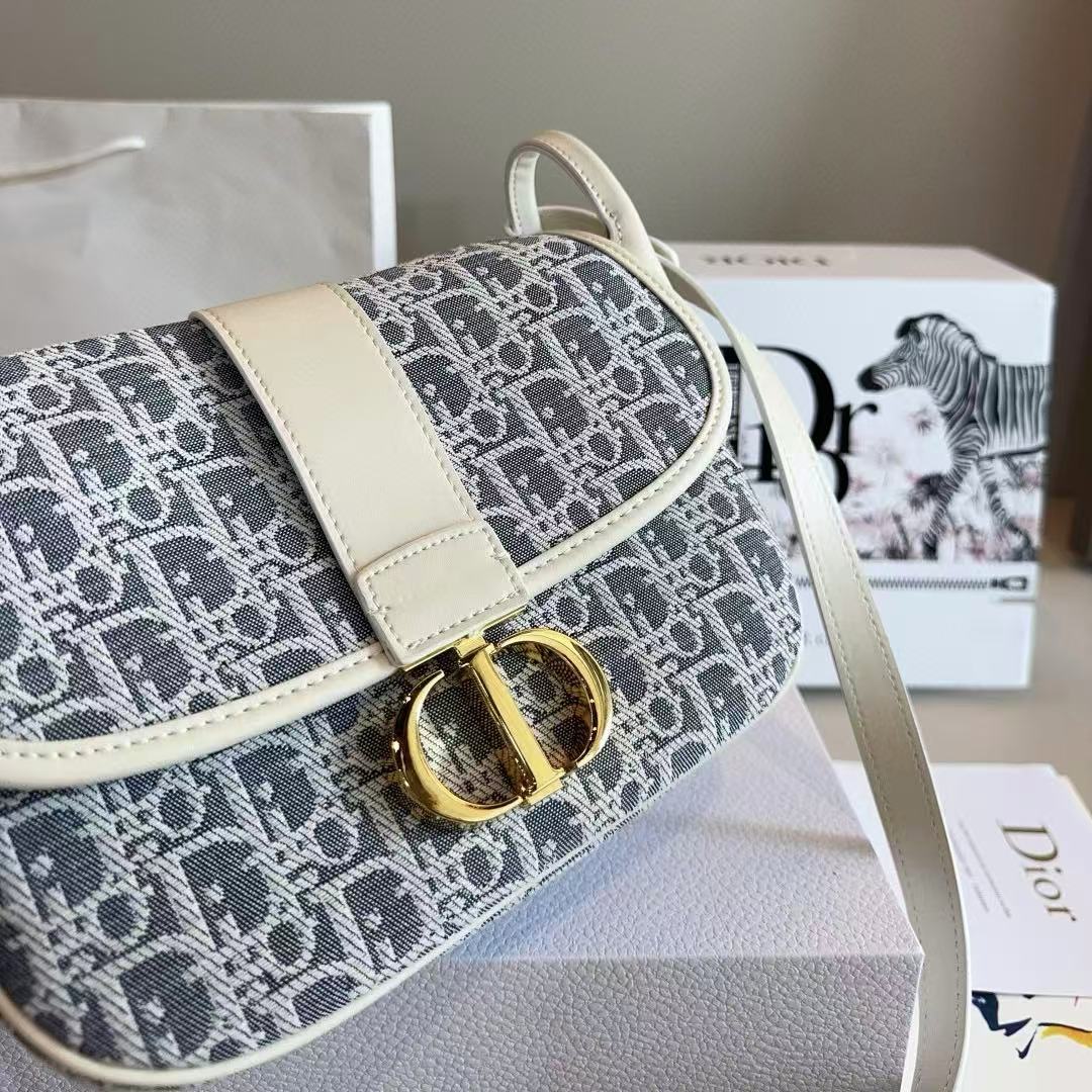 DI0 ショルダーメッセンジャーバッグ【50％割引+送料無料】