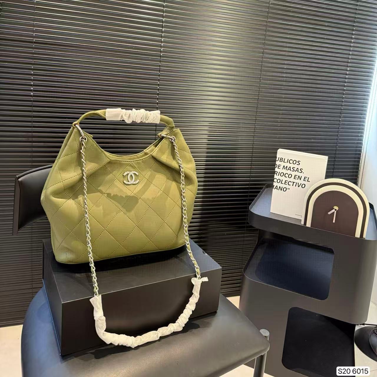 CHANE1 ダブルCチェーンバッグ【50％割引+送料無料】