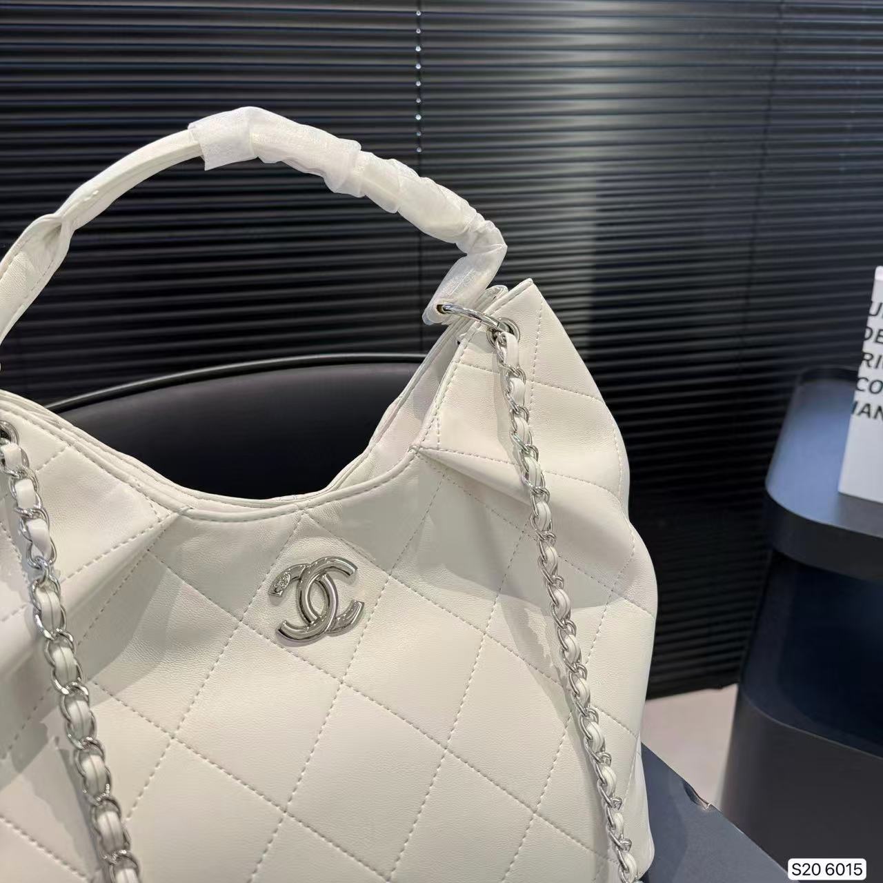 CHANE1 ダブルCチェーンバッグ【50％割引+送料無料】