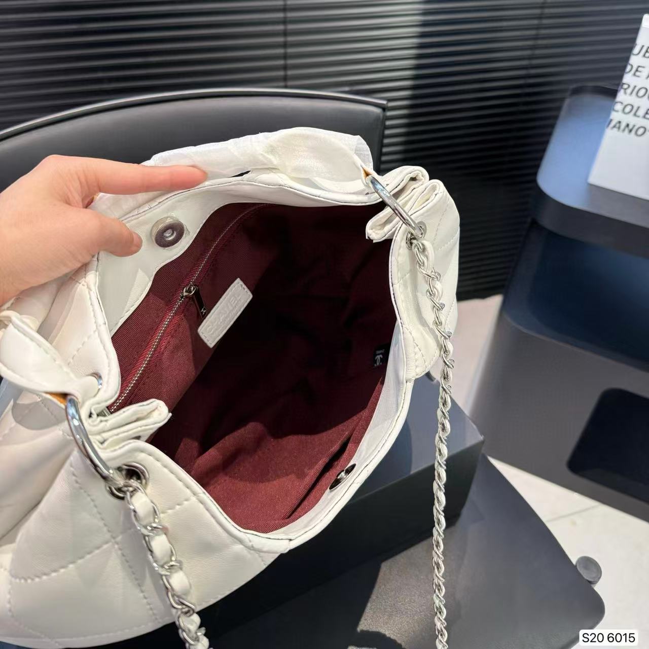 CHANE1 ダブルCチェーンバッグ【50％割引+送料無料】