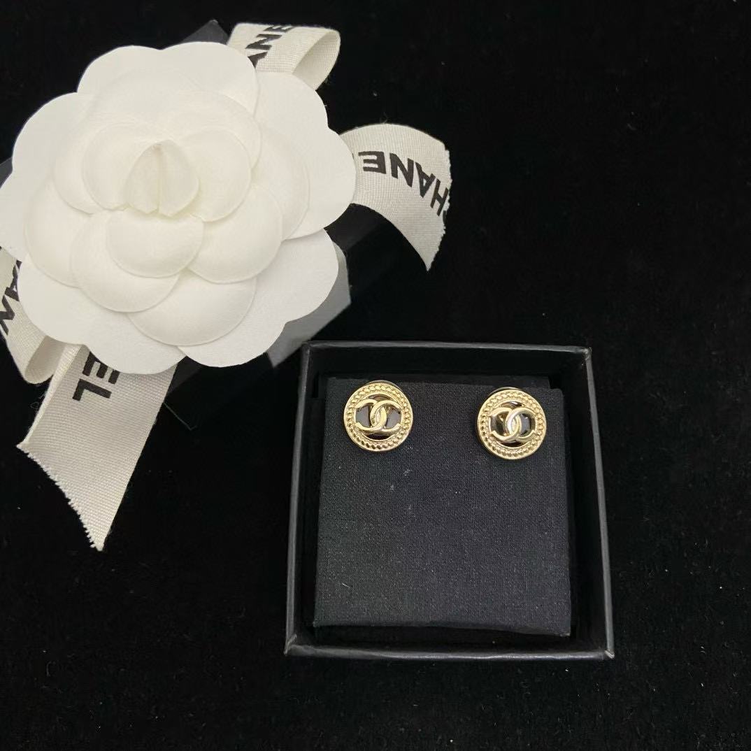 CHANE1 ラウンドダブルCイヤリング【50％割引+送料無料】