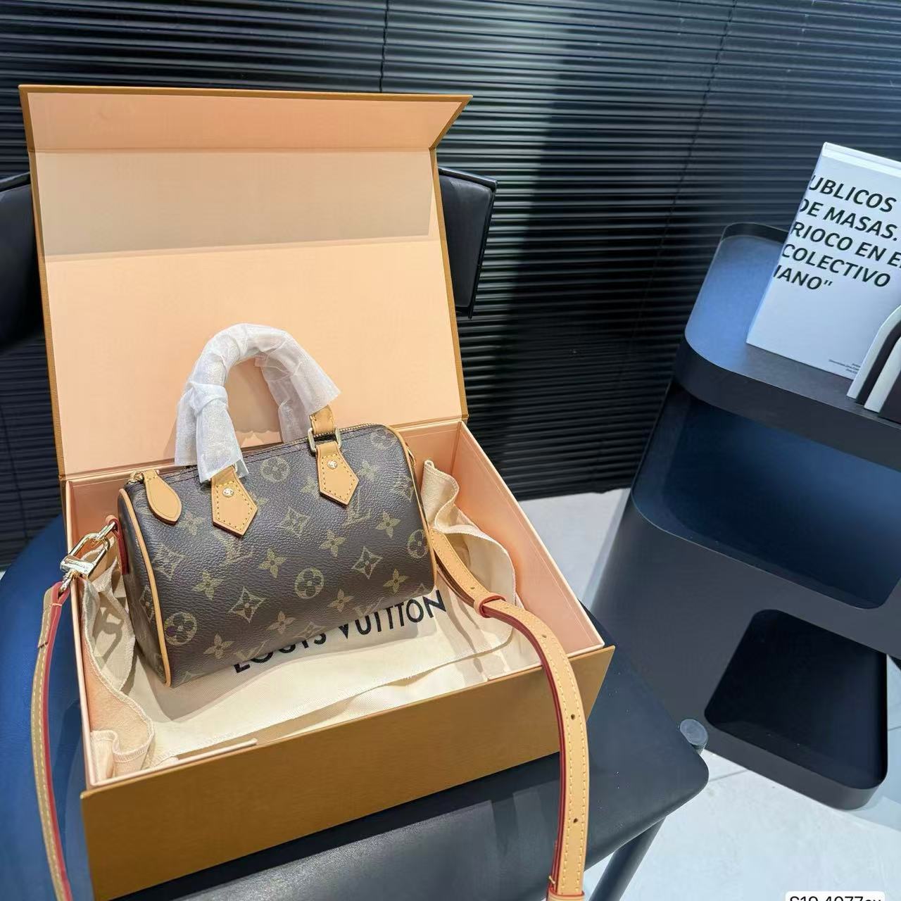 LVモノグラムハンドバッグ【50％割引+送料無料】