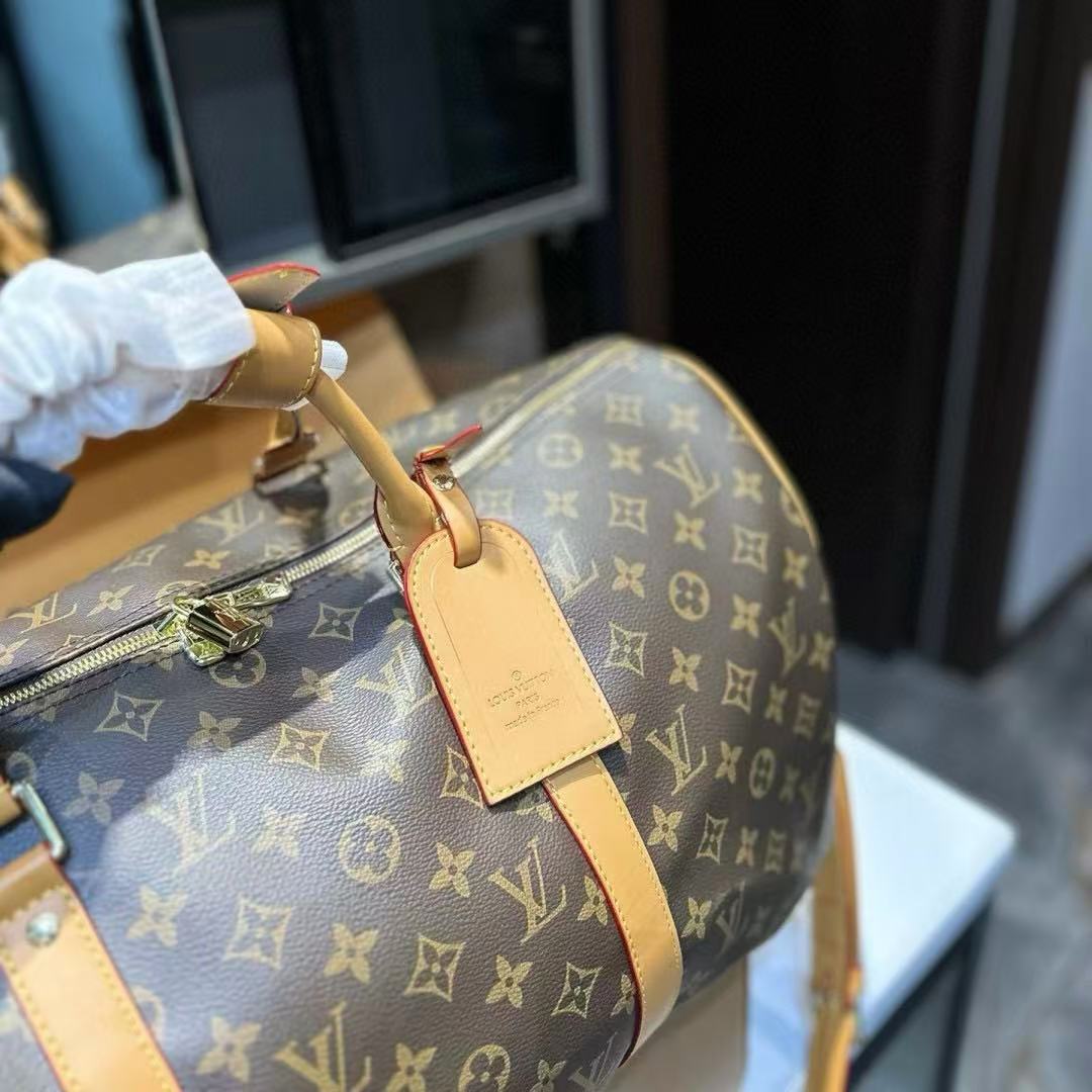 LVモノグラムトラベルバッグ【50％割引+送料無料】