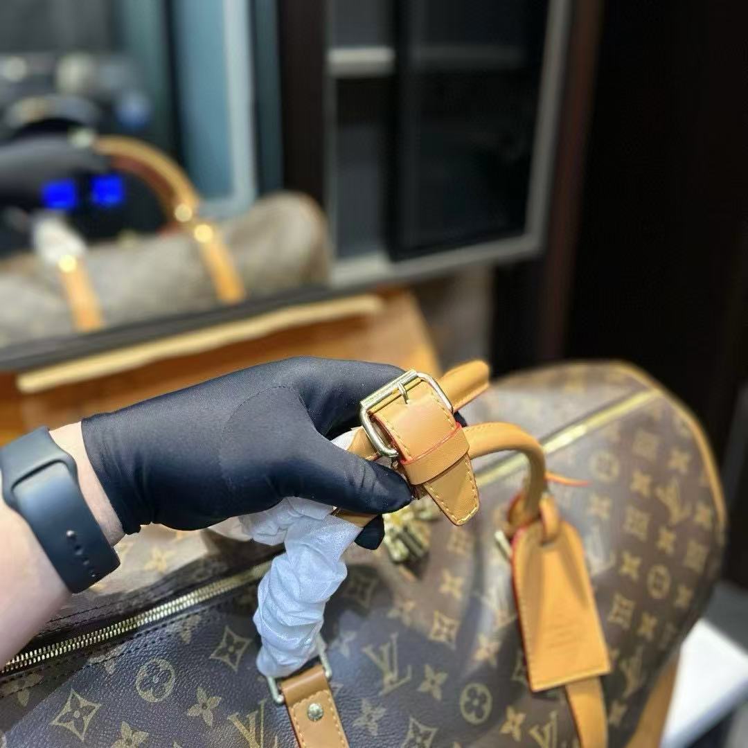 LVモノグラムトラベルバッグ【50％割引+送料無料】