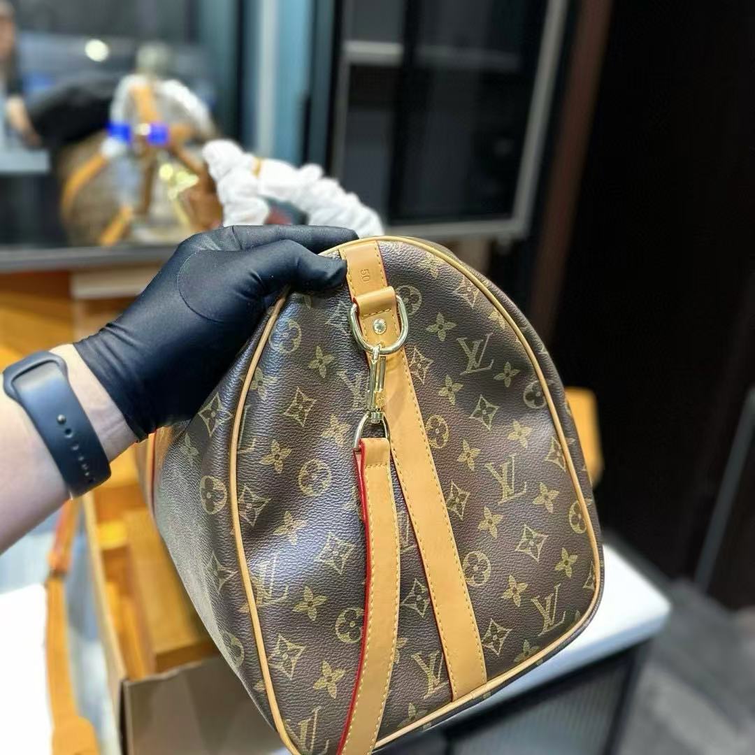 LVモノグラムトラベルバッグ【50％割引+送料無料】