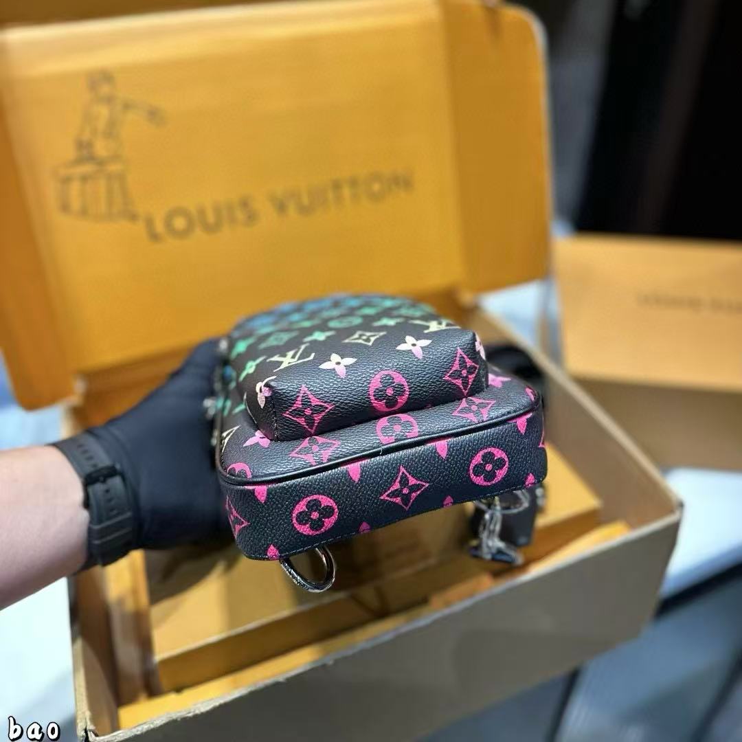 LVグラデーションメンズチェストバッグ【50％割引+送料無料】