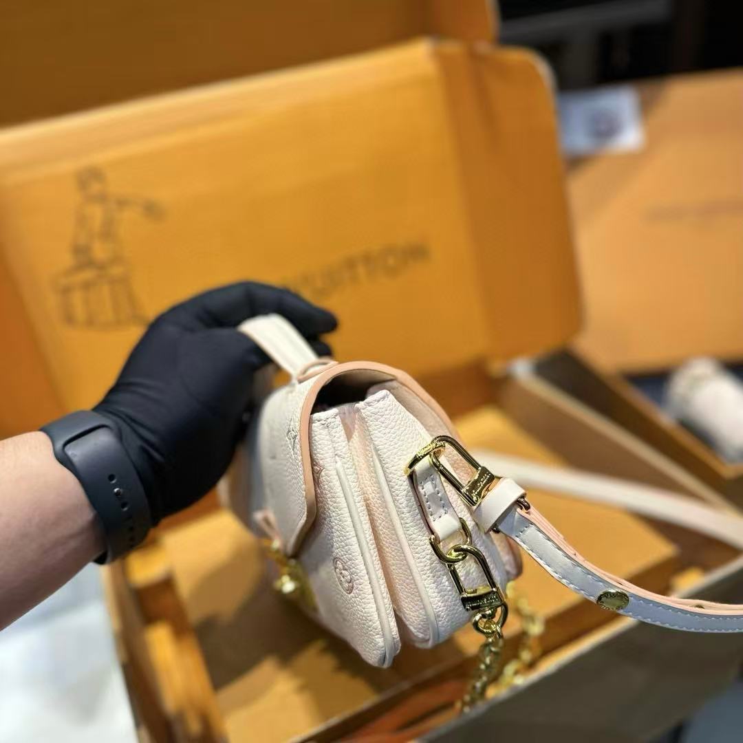 LVプリントのショルダークロスボディバッグ【50％割引+送料無料】