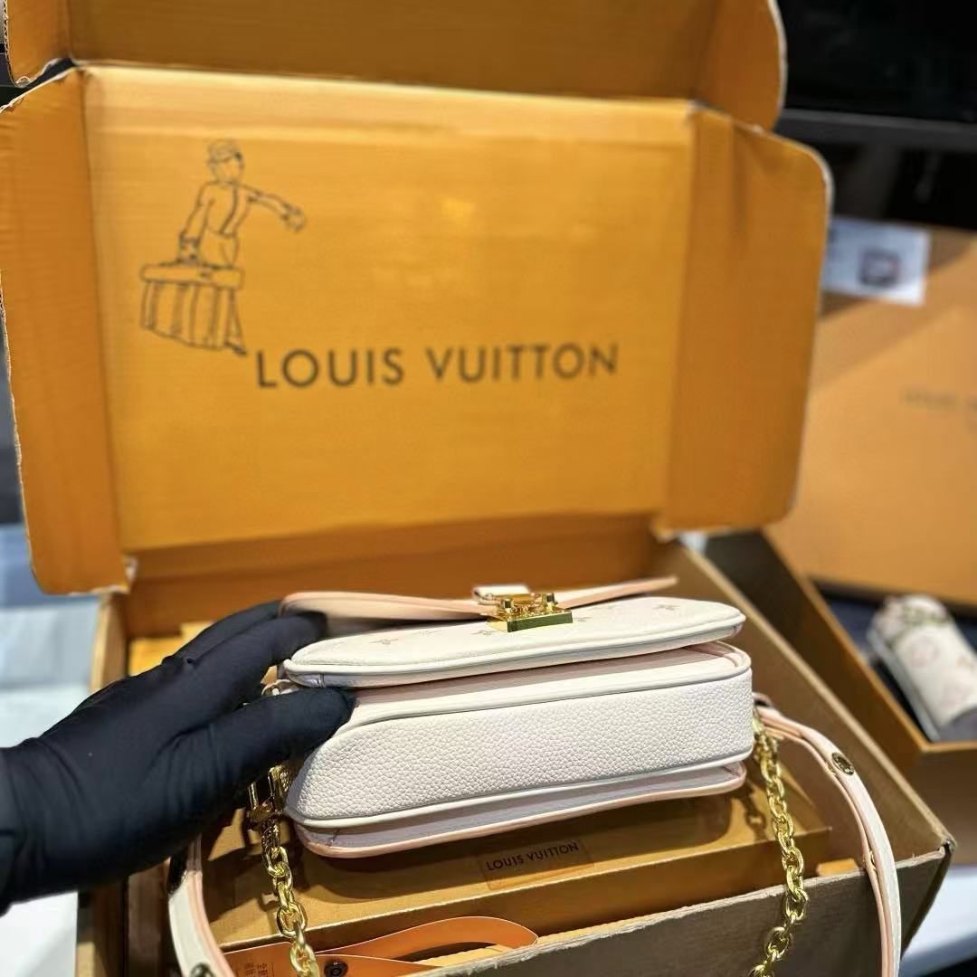 LVプリントのショルダークロスボディバッグ【50％割引+送料無料】