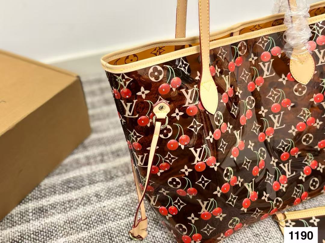 LVチェリージェリーバッグ【50％割引+送料無料】