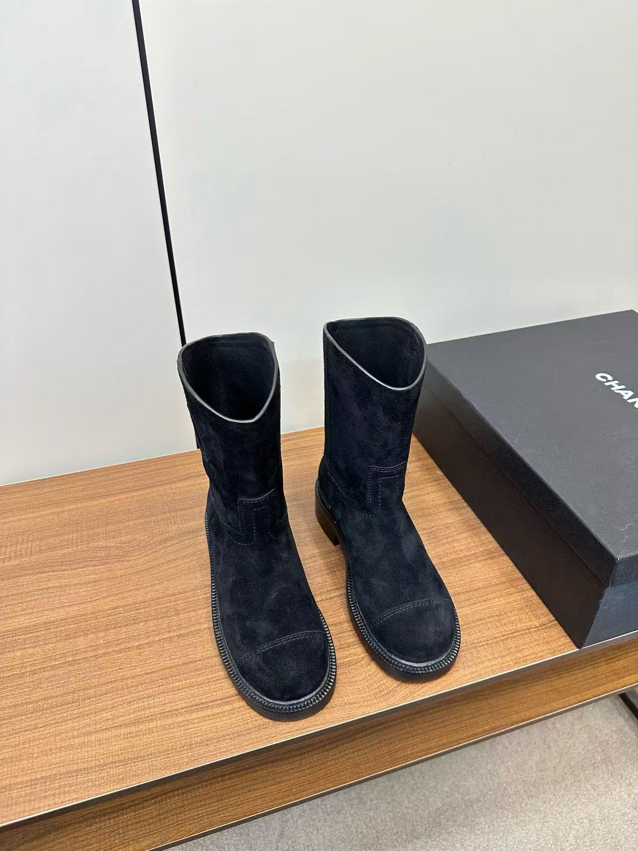 CHANE1 高品質ダブルCディアスキンアンクルブーツ【50％割引+送料無料】