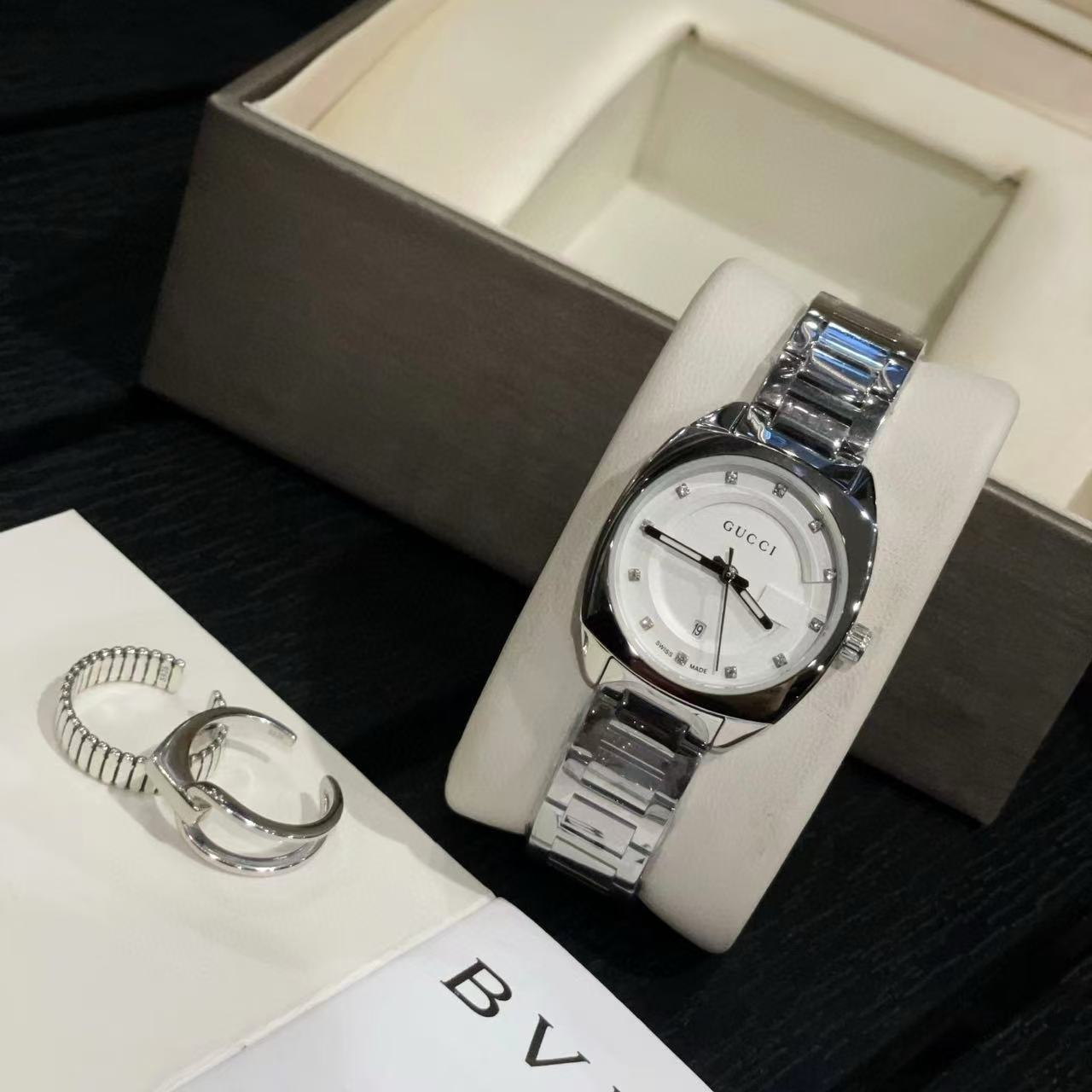 GUCC1 シンプルスチールストラップレディース腕時計【 50％割引+送料無料】