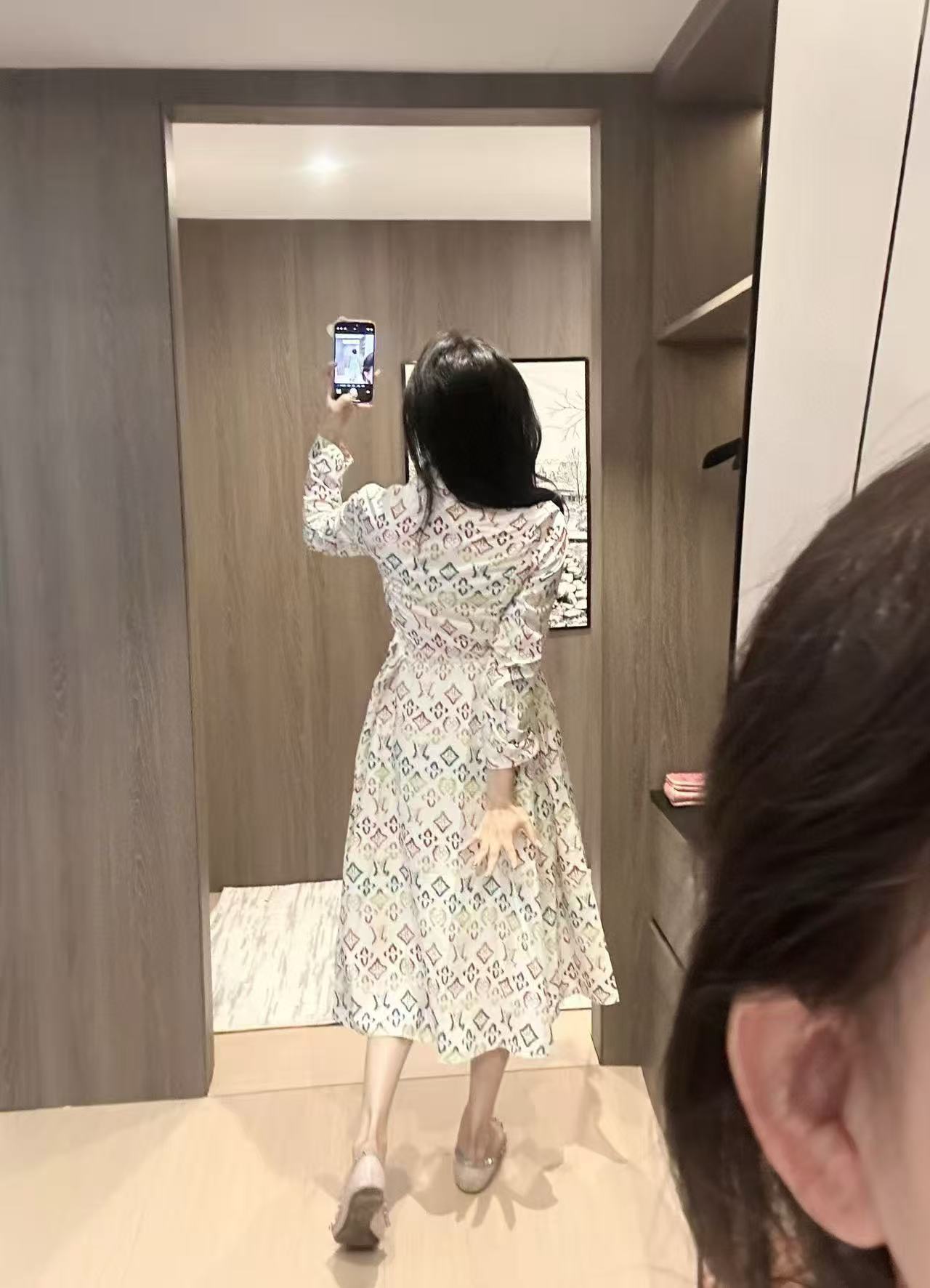 LVプリントの長袖ドレス【50％割引+送料無料】