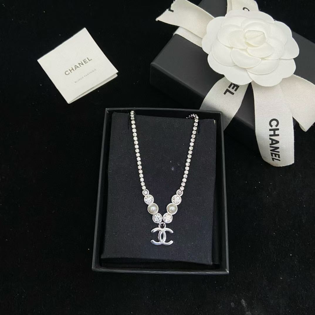 CHANE1 ダブルCパールネックレス【50％割引+送料無料】