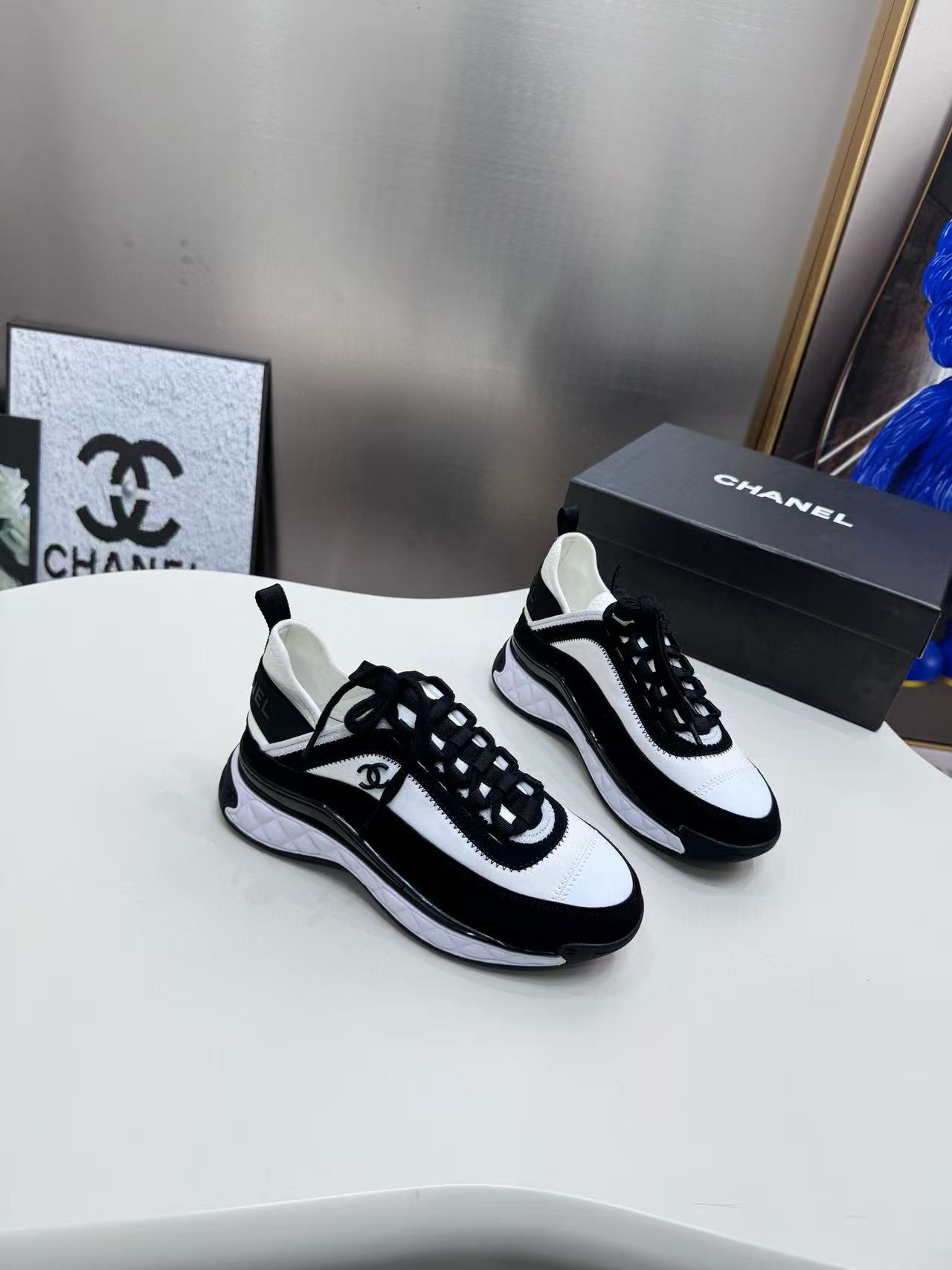 CHANE1 レースアップスニーカー【50％割引+送料無料】